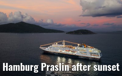 Hamburg Praslin after sunset