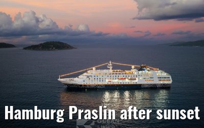 Hamburg Praslin after sunset