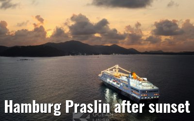 Hamburg Praslin after sunset