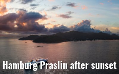 Hamburg Praslin after sunset