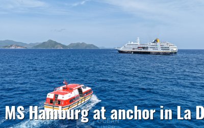 MS Hamburg at anchor in La Digue, Seychelles 24.02.2026