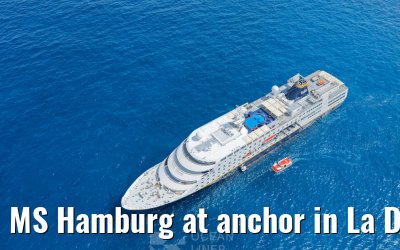 MS Hamburg at anchor in La Digue, Seychelles 24.02.2026