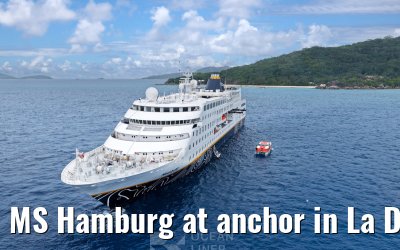 MS Hamburg at anchor in La Digue, Seychelles 24.02.2026