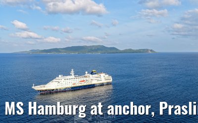 MS Hamburg at anchor, Praslin 23.02.2026