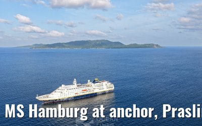 MS Hamburg at anchor, Praslin 23.02.2026
