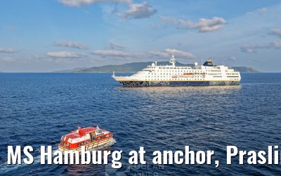 MS Hamburg at anchor, Praslin 23.02.2026