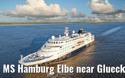 MS Hamburg Elbe near Glueckstadt 29.04.2026