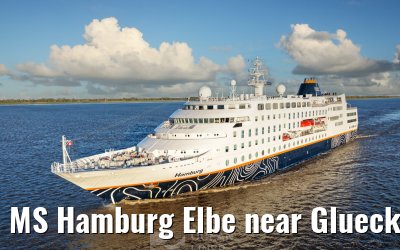 MS Hamburg Elbe near Glueckstadt 29.04.2026