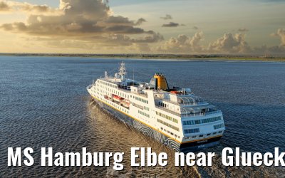 MS Hamburg Elbe near Glueckstadt 29.04.2026