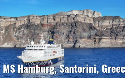 MS Hamburg, Santorini, Greece 26.04.2024