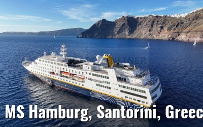 MS Hamburg, Santorini, Greece 26.04.2024