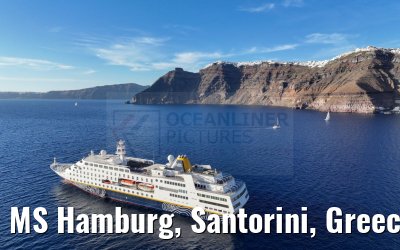 MS Hamburg, Santorini, Greece 26.04.2024