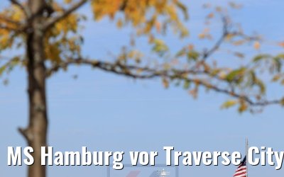 MS Hamburg vor Traverse City 10.10.2019