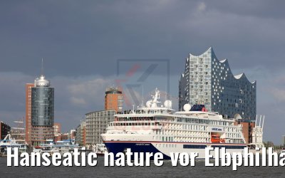 Hanseatic nature vor Elbphilharmonie in Hamburg 05.05.2019