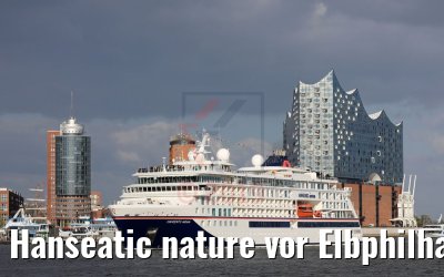 Hanseatic nature vor Elbphilharmonie in Hamburg 05.05.2019