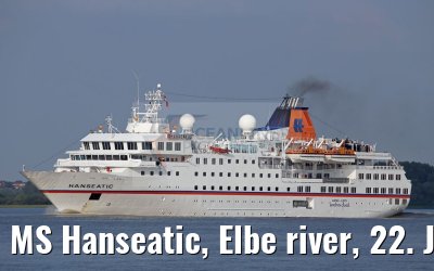 MS Hanseatic, Elbe river, 22. June 2016