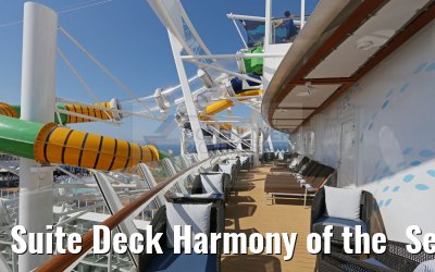 Suite Deck Harmony of the  Seas, sunbeds, waterslides