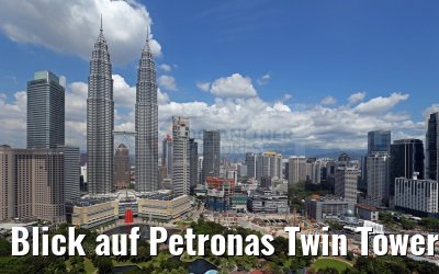 Blick auf Petronas Twin Towers und City Centre Park in Kuala Lumpur 29.01.2016 Blick auf Petronas Twin Towers und City Centre Park in Kuala Lumpur 29.01.2016