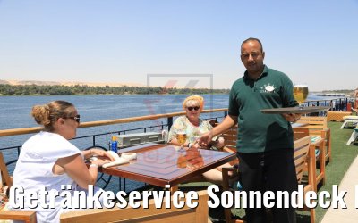 Getränkeservice Sonnendeck MS Royal Esadora Getränkeservice Sonnendeck MS Royal Esadora