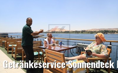 Getränkeservice Sonnendeck MS Royal Esadora Getränkeservice Sonnendeck MS Royal Esadora