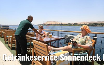 Getränkeservice Sonnendeck MS Royal Esadora Getränkeservice Sonnendeck MS Royal Esadora