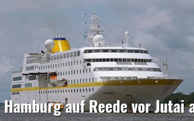 Hamburg auf Reede vor Jutai am Rio Jutai 05.01.2015 Hamburg auf Reede vor Jutai am Rio Jutai 05.01.2015