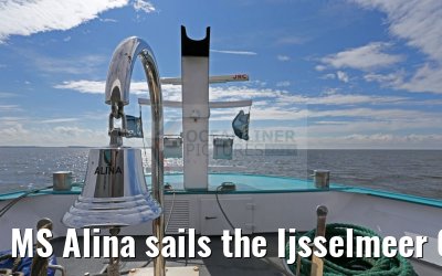 MS Alina sails the Ijsselmeer 04.04.2016 MS Alina sails the Ijsselmeer 04.04.2016