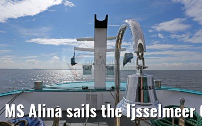 MS Alina sails the Ijsselmeer 04.04.2016 MS Alina sails the Ijsselmeer 04.04.2016