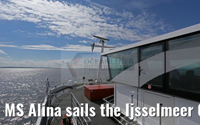MS Alina sails the Ijsselmeer 04.04.2016 MS Alina sails the Ijsselmeer 04.04.2016
