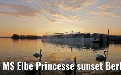 MS Elbe Princesse sunset Berlin Tegel pier 14.04.2016 MS Elbe Princesse sunset Berlin Tegel pier 14.04.2016