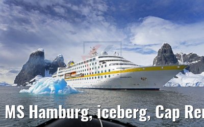 MS Hamburg, iceberg, Cap Renard, Una Peaks, Antarctic 10.01.2017 MS Hamburg, iceberg, Cap Renard, Una Peaks, Antarctic 10.01.2017