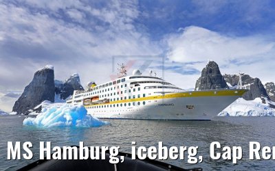 MS Hamburg, iceberg, Cap Renard, Una Peaks, Antarctic 10.01.2017 MS Hamburg, iceberg, Cap Renard, Una Peaks, Antarctic 10.01.2017
