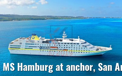 MS Hamburg at anchor, San Andres, Colombia 16.02.2019 MS Hamburg at anchor, San Andres, Colombia 16.02.2019