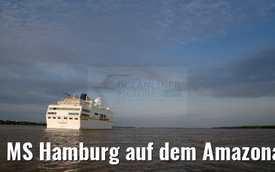 MS Hamburg auf dem Amazonas vor Cuxiu Muni 04.01.2015 MS Hamburg auf dem Amazonas vor Cuxiu Muni 04.01.2015