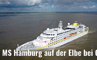 MS Hamburg auf der Elbe bei Glückstadt 07.05.2019 MS Hamburg auf der Elbe bei Glückstadt 07.05.2019