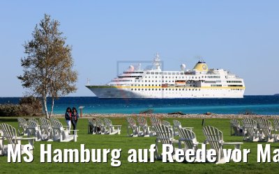MS Hamburg auf Reede vor Mackinac Island 07.10.2019 MS Hamburg auf Reede vor Mackinac Island 07.10.2019