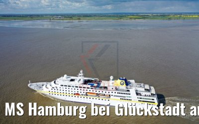 MS Hamburg bei Glückstadt auf der Elbe 07.05.2019 MS Hamburg bei Glückstadt auf der Elbe 07.05.2019