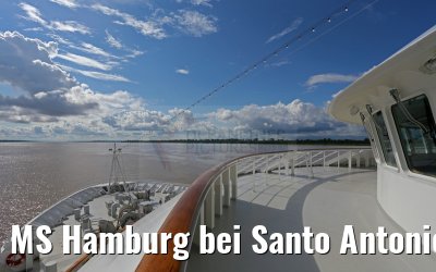 MS Hamburg bei Santo Antonio auf dem Amazonas 06.01.2015 MS Hamburg bei Santo Antonio auf dem Amazonas 06.01.2015