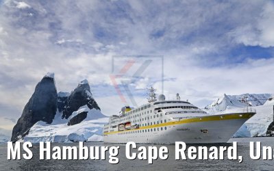 MS Hamburg Cape Renard, Una Peaks, Antarctic 10.01.2017 MS Hamburg Cape Renard, Una Peaks, Antarctic 10.01.2017