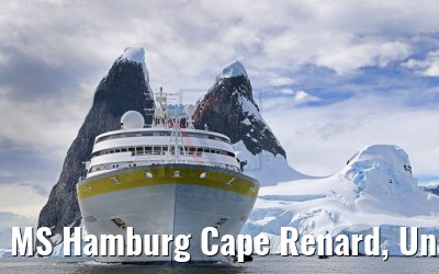 MS Hamburg Cape Renard, Una Peaks, Antarctic 10.01.2017 MS Hamburg Cape Renard, Una Peaks, Antarctic 10.01.2017