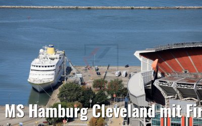 MS Hamburg Cleveland mit First Energy Stadium 05.10.2019 MS Hamburg Cleveland mit First Energy Stadium 05.10.2019
