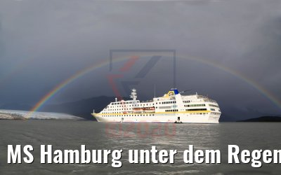 MS Hamburg unter dem Regenbogen Pio XI Gletscher MS Hamburg unter dem Regenbogen Pio XI Gletscher