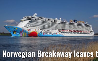 Norwegian Breakaway leaves the port of Rotterdam, April 28, 2013 Norwegian Breakaway leaves the port of Rotterdam, April 28, 2013