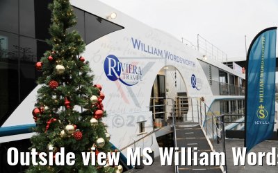 Outside view MS William Wordsworth Outside view MS William Wordsworth