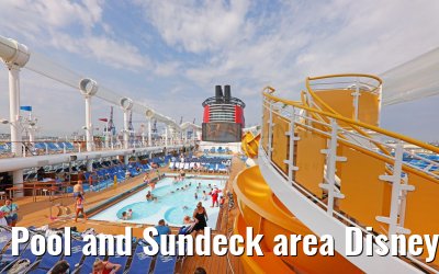 Pool and Sundeck area Disney Dream Pool and Sundeck area Disney Dream