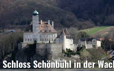 Schloss Schönbühl in der Wachau an der Donau 03.04.2015 Schloss Schönbühl in der Wachau an der Donau 03.04.2015