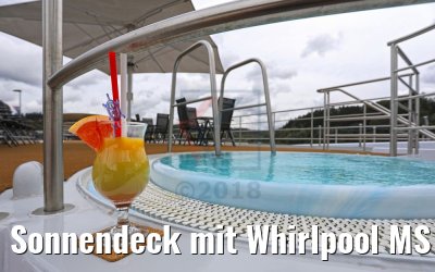 Sonnendeck mit Whirlpool MS Ariana Sonnendeck mit Whirlpool MS Ariana