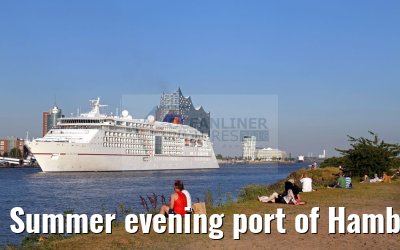 Summer evening port of Hamburg, MS Europa 2, Elbe Philharmonic Hall, 24.08.2016 Summer evening port of Hamburg, MS Europa 2, Elbe Philharmonic Hall, 24.08.2016
