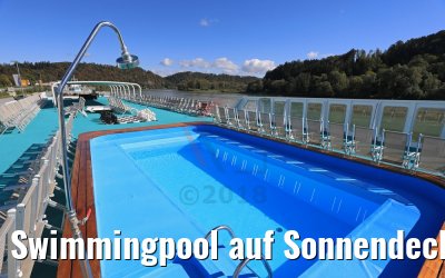 Swimmingpool auf Sonnendeck MS Sofia Swimmingpool auf Sonnendeck MS Sofia