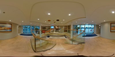 Atrium MS Vista Star am Morgen